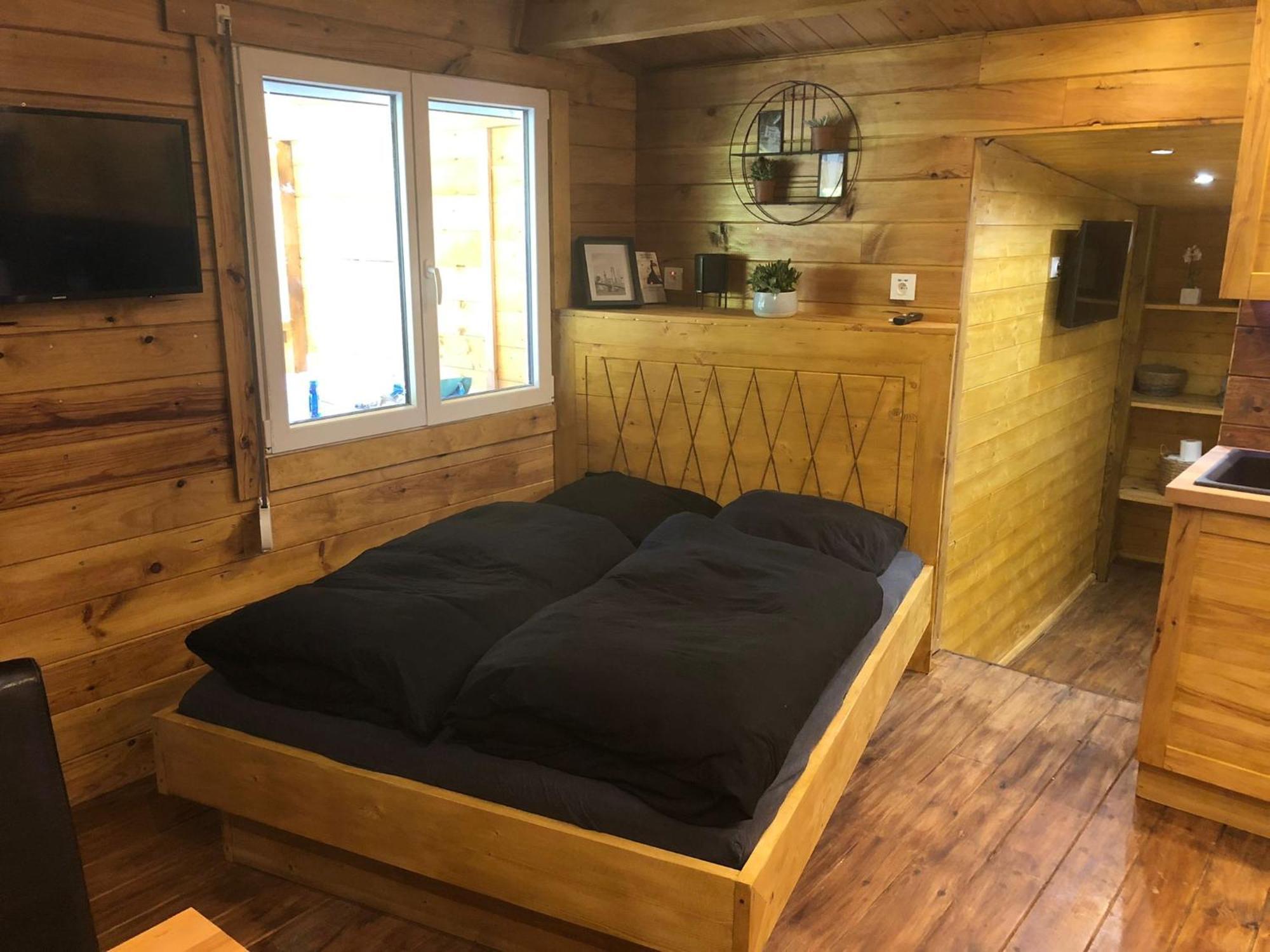Chalet Mont Ventoux Et Chalet Vip Camaret-sur-Aigues Room photo